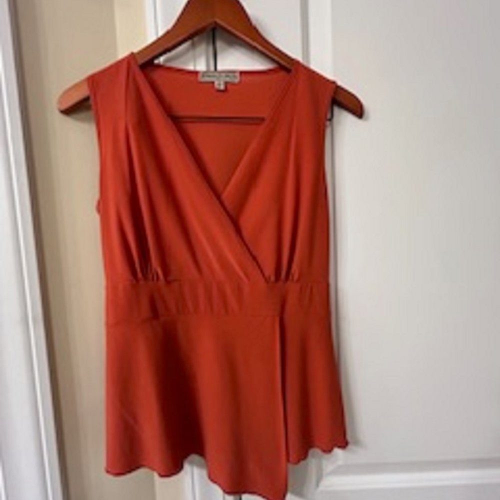 Women's Top Shirt (Color: Rust) Brand: Vintage Suzie Size Medium V Cut Neck